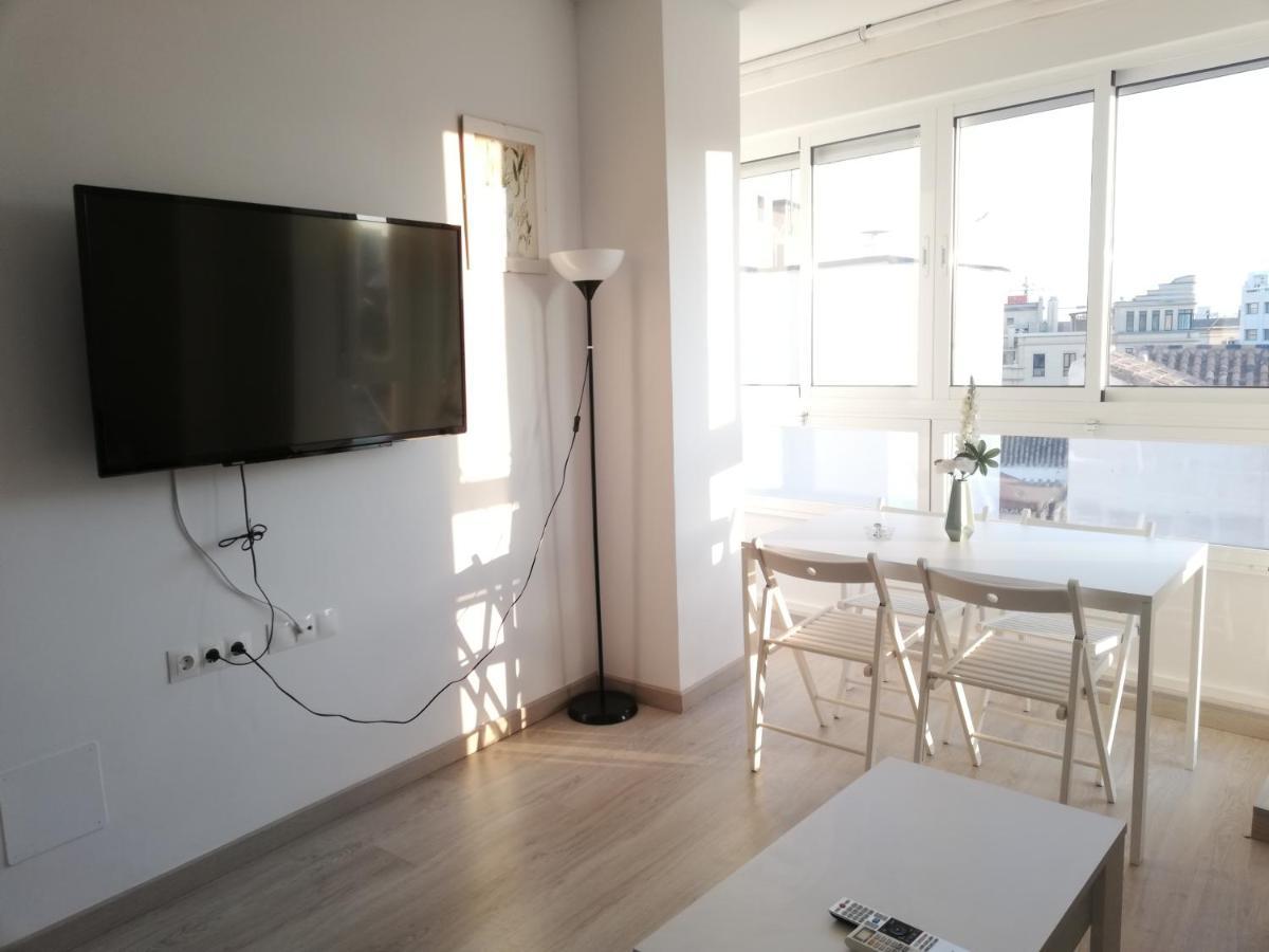 Apartamento Con Encanto 'Larios Street Ii' Apartman Málaga Kültér fotó