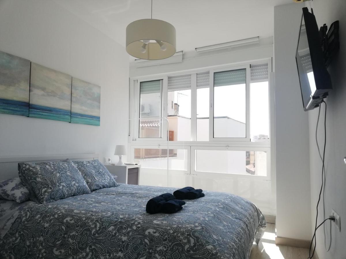 Apartamento Con Encanto 'Larios Street Ii' Apartman Málaga Kültér fotó